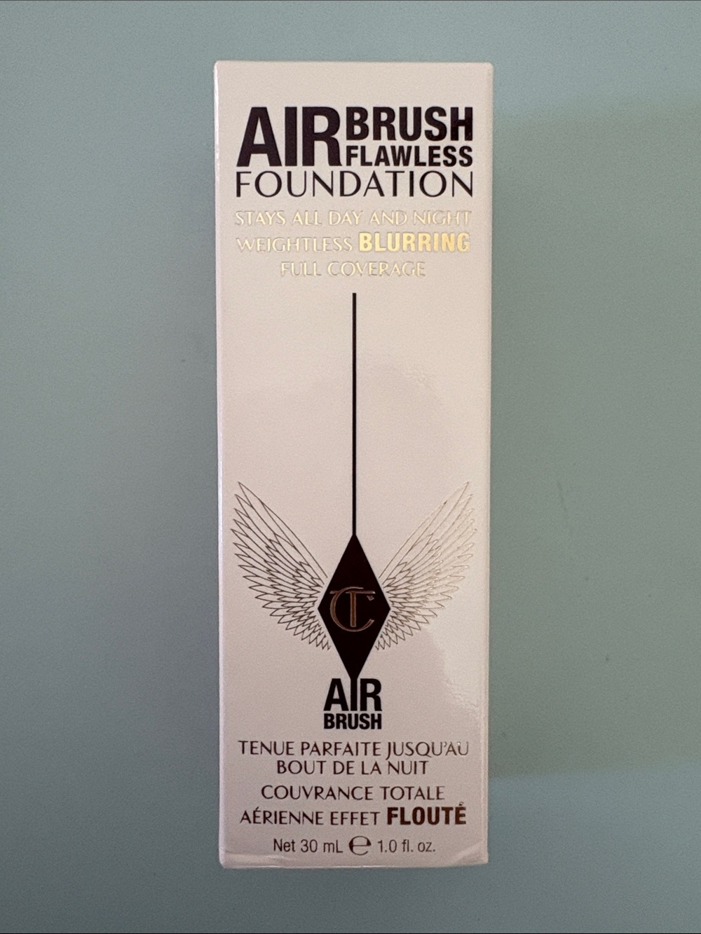 Charlotte Tilbury Airbrush Flawless Foundation - cream and gold